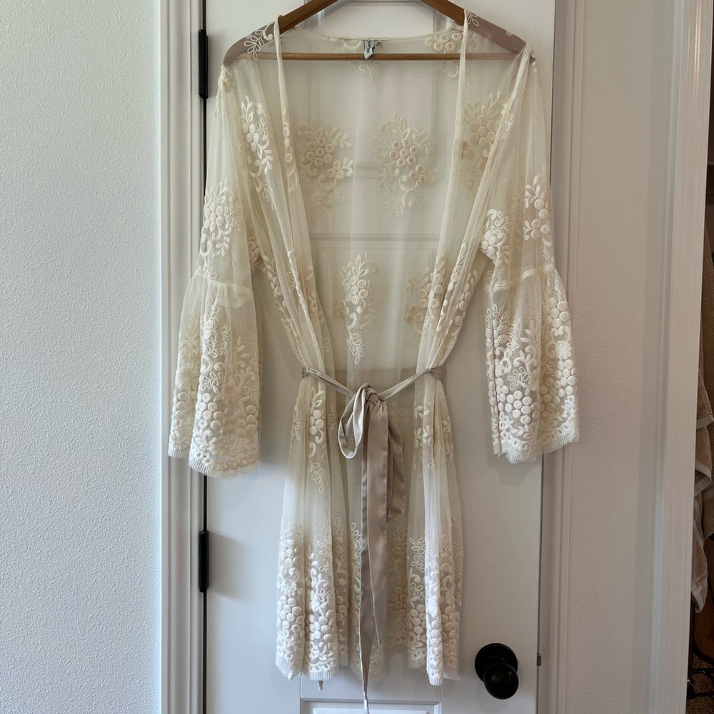 Yoana Baraschi Lace Kimono Robe